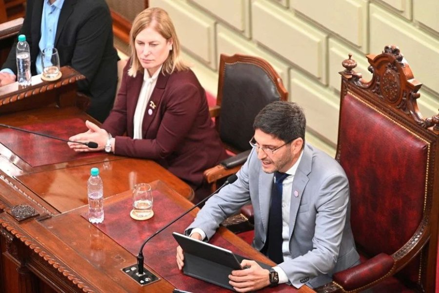 Maximiliano Pullaro encabezó el acto de apertura de la Convención Constituyente.