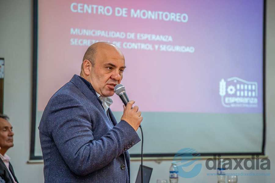 Rodrigo Müller presenta informe de seguridad Rodrigo Müller presenta informe de seguridad