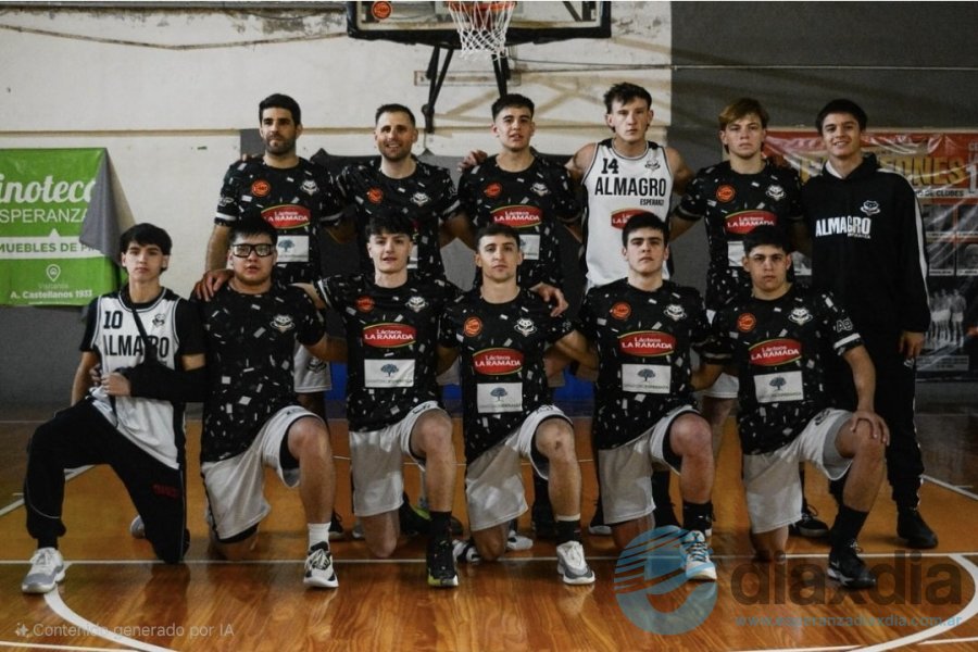 El equipo de Almagro en el clásico jugado en el 