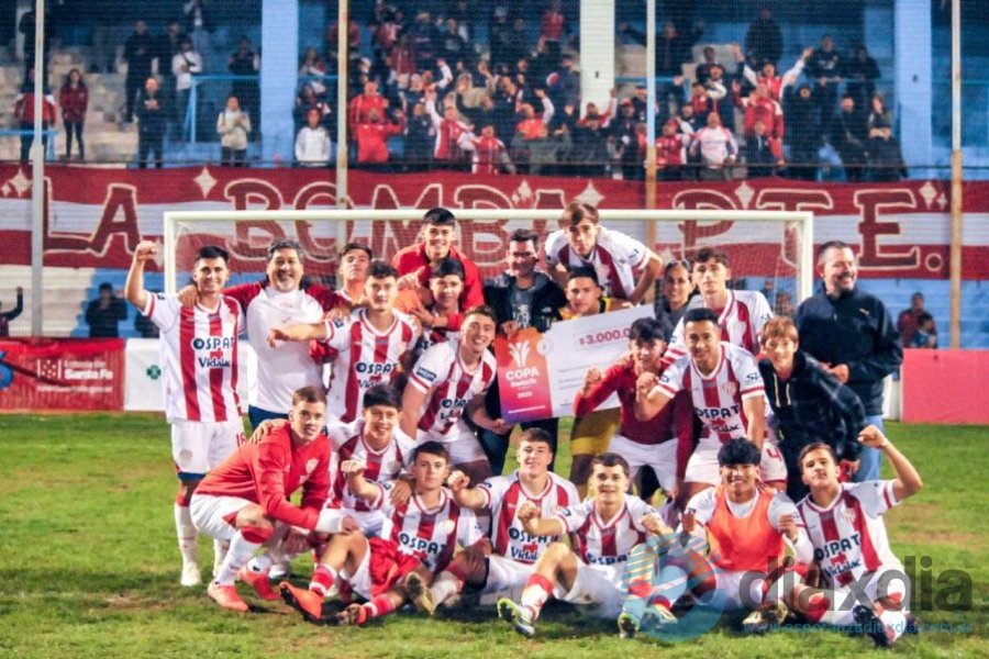 El festejo de Unión tras la victoria en Rafaela