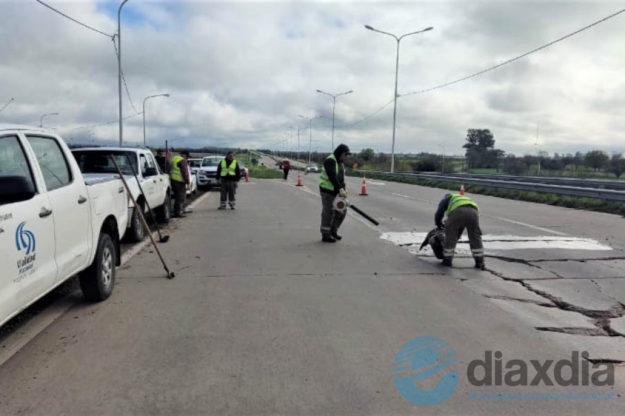 Trabajos de Vialidad Nacional en la zona Trabajos de Vialidad Nacional en la zona