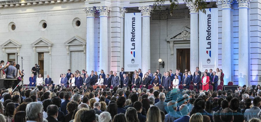La jura se realizó en el recinto y en la explanada de la Legislatura