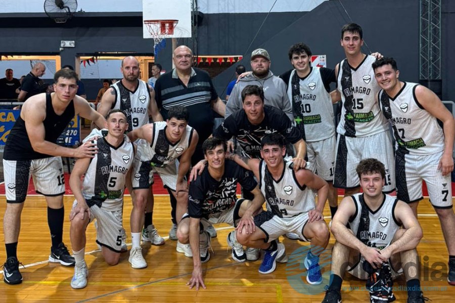 El festejo de Almagro B en Santo Tomé El festejo de Almagro B en Santo Tomé