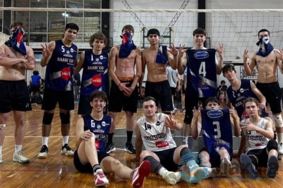 Uno de los equipos de Alma Juniors Uno de los equipos de Alma Juniors