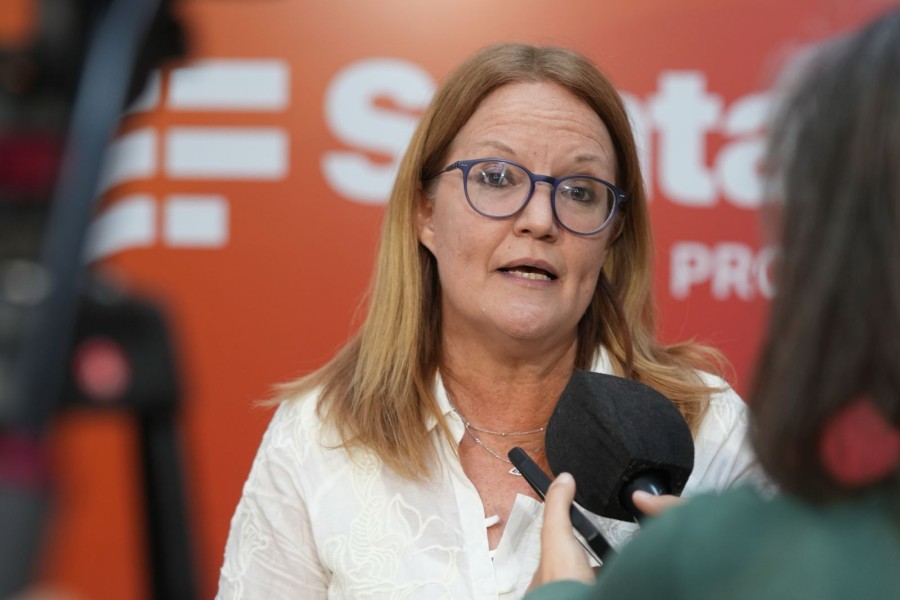 Claudia Clementz. Claudia Clementz.