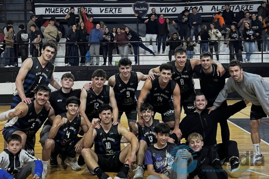 Alma Juniors comenzó ganando la serie