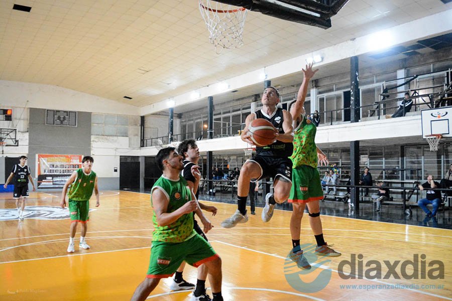 Cómoda victoria de Almagro en el Nido